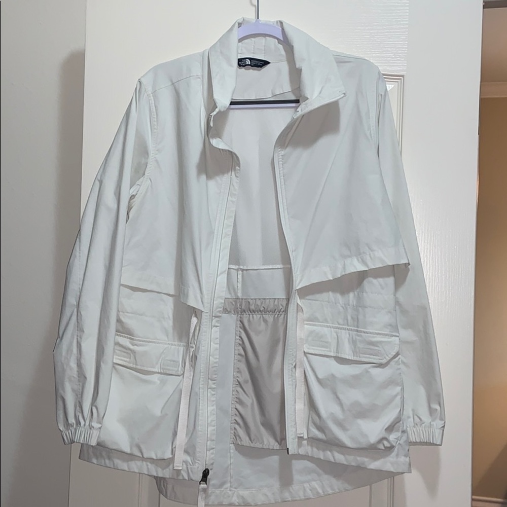 Women’s The North Face Sightseer jacket